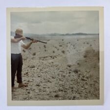 Vintage Photo White Man Shooting Rifle Desert White Tshirt Fedora Hat 3.5