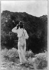 Photo:John Muir walking in the desert picture