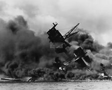 USS ARIZONA BURNS AFTER THE JAPANESE ATTACK ON PEARL HARBOR  8X10 PHOTO (EE-178) picture