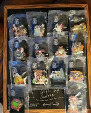 DLR-Nightmare Before Christmas - 13 Treats in 5 Frightful Wk  Set (14 Pins)& Map picture