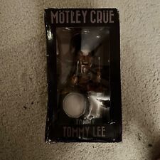 Tommy lee bobble head picture