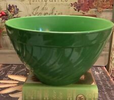 Beautiful Vintage Pottery Mixing Bowl~Swirl Pattern~GREEN~8.75”W X 5”H~NICE~ picture
