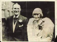 1931 Press Photo Anthony Drexel Biddle, Jr. and new wife in London, England picture