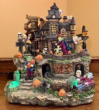 Midnight Manor Fiber Optic Animated Halloween HAUNTED HOUSE: Moving TRAIN Sound picture