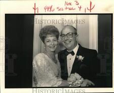1990 Press Photo Joan & Dr. Stanley Sherman at Steppin Out Gala - noc58469 picture