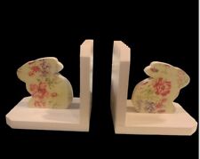Silvestri Bookends Floral Bunny Picket Fence Pale Pink Wooden 7” x 7” x 6” W picture