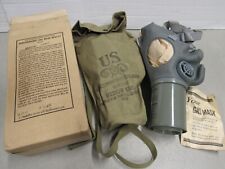 WW2 US Civilian GAS MASK M1A2-1-1 Adult Medium & Carry Bag Chemical Warfare 1942 picture