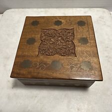 VINTAGE HAND CRAFTED & TOOLED WALNUT STORAGE BOX WITH BRASS INLAID Designs lined picture