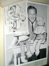 1961 Press Photograph Ventriloquist Clifford Guest - Brother's Grimm picture