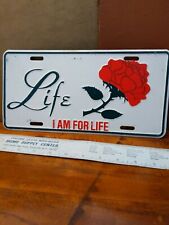 Vtg life I am for life Rose license plate picture