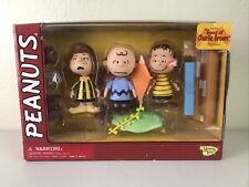 Peanuts Good ol Charlie Brown 3 pack Action Figure Charlie, Linus and Patty NEW picture