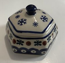 Vintage Boleslawiec Handmade Polish Pottery Trinket Box Blue & White Snowflake picture