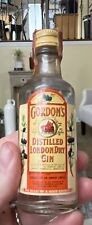 Vintage Gordon's Distilled London Dry Gin 1/10 Pint Mini Liquor Bottle - Empty picture