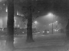 Lone car in a street in Piccadilly London at night 1930 OLD PHOTO picture