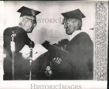 1953 Press Photo Ex-President Harry S. Truman & Gregg M. Sinclair, Honolulu picture