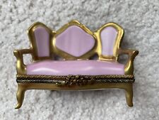 Vintage Limoges Peint Main Gold Pink Settee Couch Sofa Trinket Box Bow Signed picture