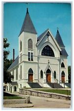 1960 The Monadnock Region, St. Patrick's Catholic Church Milford NH Postcard picture