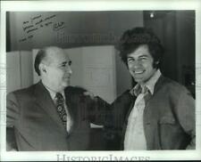 1970 Press Photo James Blue with Roberto Rosselllini - hca68969 picture