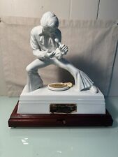1981 McCormick Designer Porcelain Elvis Presley Decanter On Wood Music Box Base picture