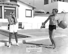 CARY GRANT AND RANDOLPH SCOTT HOLLYWOOD LEGENDS - 8X10 PUBLICITY PHOTO (EP-957) picture