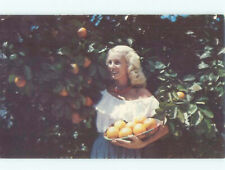 Pre-1980 PRETTY TEXAS GIRL PICKING ORANGES Published In Mcallen Texas TX AD5689 picture