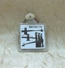 Brooklyn New York Souvenir Key Ring Acrylic Key Chain Three Bridges New picture