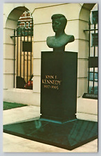 Postcard England London John F Kennedy Memorial UNP B3 picture