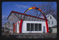 Photo:Sears Oil gas station,Yorkville,New York 1 picture