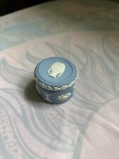 Vtg Jasperware Blue White Small Round Lid Wedgwood Trinket Box $15.50 picture