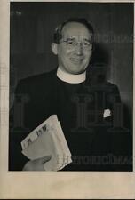 1949 Press Photo Rev Ronald Merix - ora59897 picture