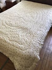 Vintage St Mary's Fluffy Comforter Cream/Ivory Tiny Flowers Cottagecore Bedding picture