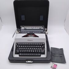 Vintage OLYMPIA DELUXE TYPEWRITER SM9 w/ black case 1960's West Germany picture