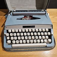 Vintage MAJESTIC 600 Portable Light Blue 1970s Manual Typewriter w/ Case picture