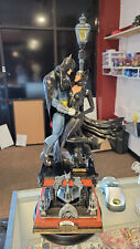 Batman & Catwoman Diorama Statue designed by B3dserk studios 1/6 scale light up picture
