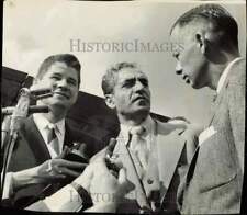 1958 Press Photo Orville Freeman and P.K. Peterson greet Shah of Iran at airport picture