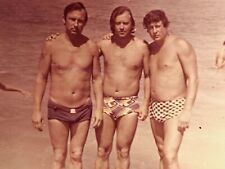 1980s Affectionate Shirtless Men Trunks Bulge Muscle Embracing Gay int Photo picture