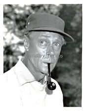 1954 Duke of Windsor Waits to Golf with Pipe Original News Service Photo picture