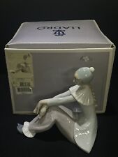 NEW IN BOX Lladro 8155 Reflective Pierrot Girl Sitting Porcelain Figurine picture