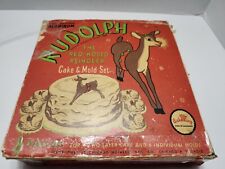 Rudolph Red Nosed Reindeer Cake And Mold Set Copyright 1939 Rare Find picture