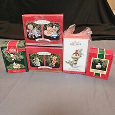 Hallmark Keepsake Christmas Ornaments Lot Of 5 With Boxes 1992-2014 1 New 4 Used picture