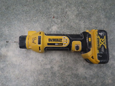 DEWALT DCS551 Cordless 20V Cut Out Tool W/ Battery NO CHARGER picture