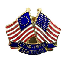 San Diego Bicentennial 1776 - 1976 Crossed Flags Lapel Hat Jacket Vest Bag Pin picture