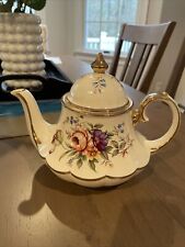 Vintage Sadler Carousel Bell Shape Rose Bouquet Teapot - Floral picture