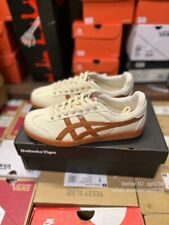 Hot Sale: Onitsuka Tiger Tokuten Cream/Caramel 1183A862-200 Unisex Running Shoes picture