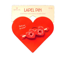 Hallmark PIN Valentines Vintage TINKER TOYS HEART ARROW Wood Look '92 Brooch NEW picture