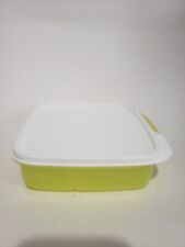 Tupperware Lunch it Divided Countainer in Yellow picture