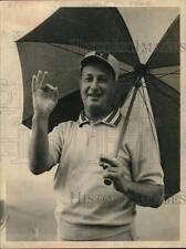1961 Press Photo Al Huba at Hole in One Contest, Municipal Golf Course picture