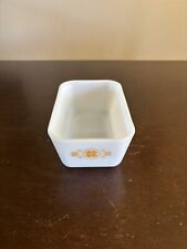 PYREX Refrigerator Dish Town & Country Gold 502 1 1/2 Pint No Lid picture