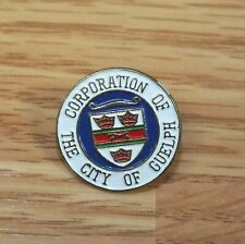 Corporation of The City of Guelph Collectible Ontario Canada Souvenir Pin Lapel picture