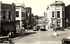 c1940 TRENTON MISSOURI MAIN STREET TOWN VIEW  DRUG COKE SIGN RPPC POSTCARD P1277 picture